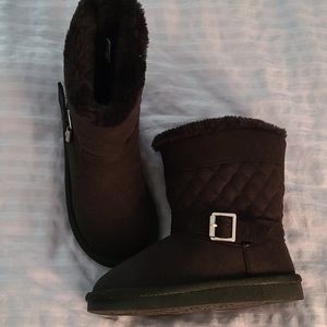 NWOT girls boots